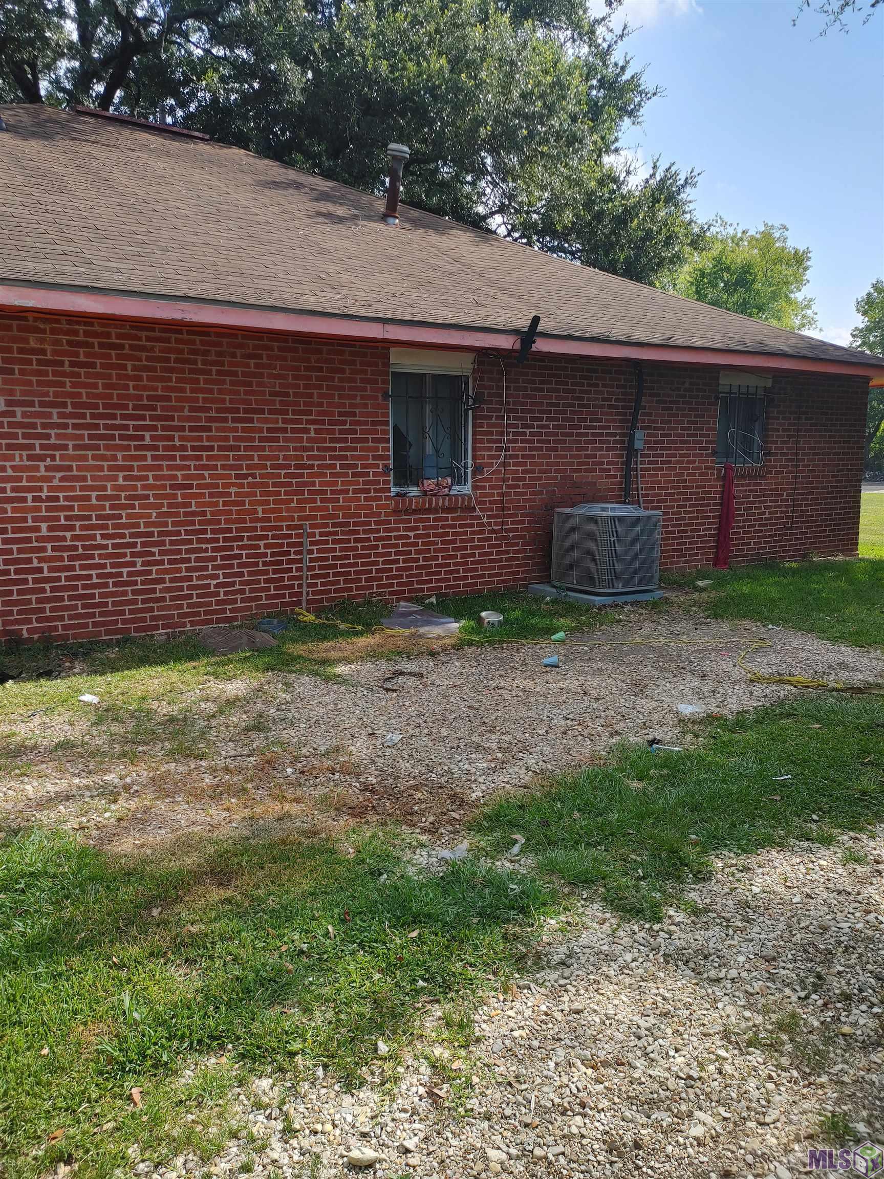 2774 Tanner Street Baton Rouge, LA 70807 - Photo 3 of 14 Gallery Image 3