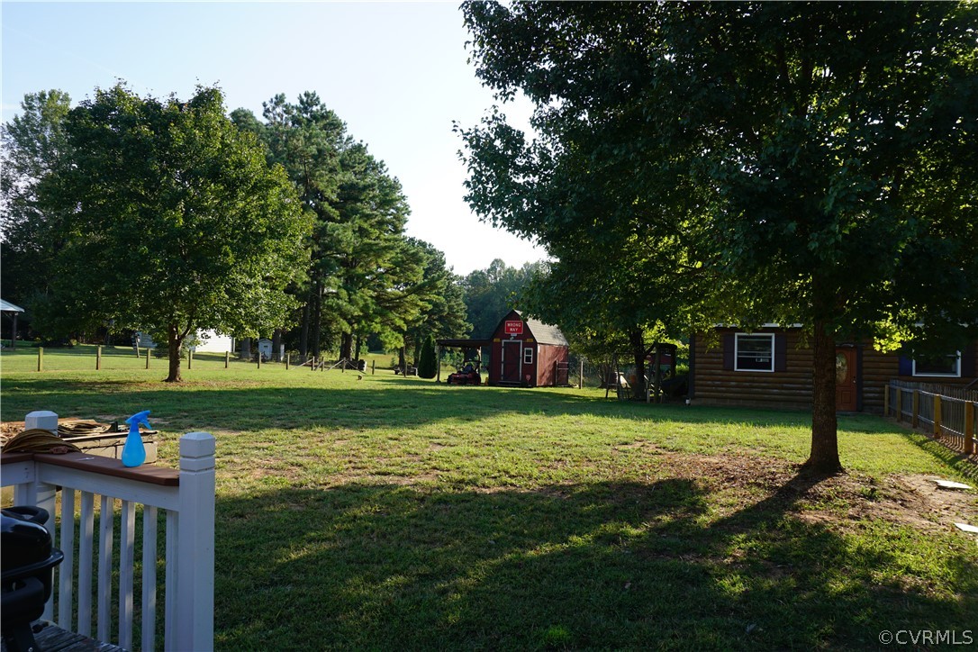 1909 Broad St Road Maidens, VA 23102 - Photo 9 of 12 Gallery Image 9