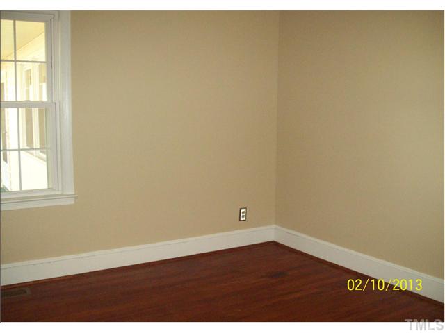 704 Fairground Road Dunn, NC 28334 - Photo 11 of 12 Gallery Image 11