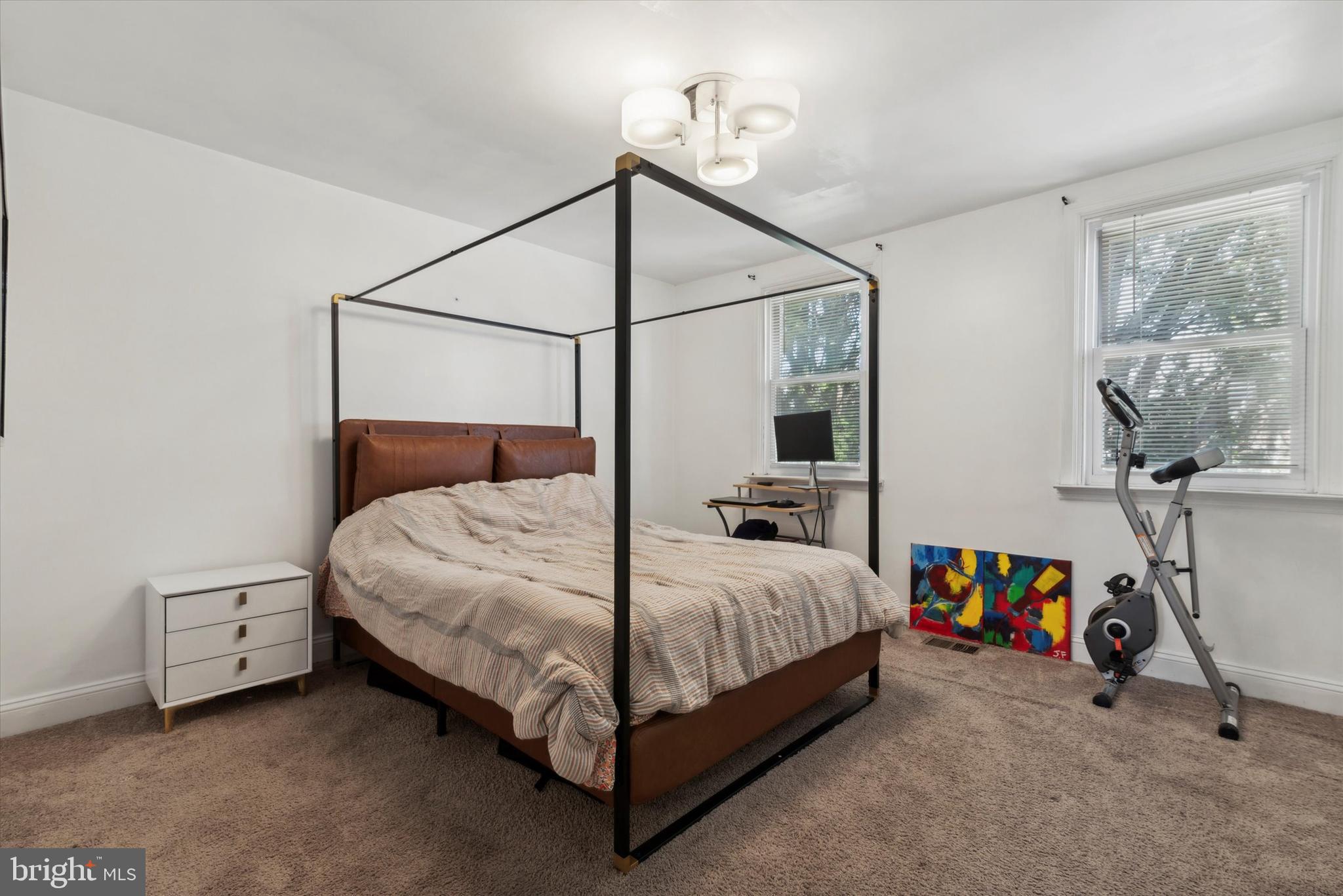 8052 Temple Road Philadelphia, PA 19150 - Photo 12 of 15 Gallery Image 12