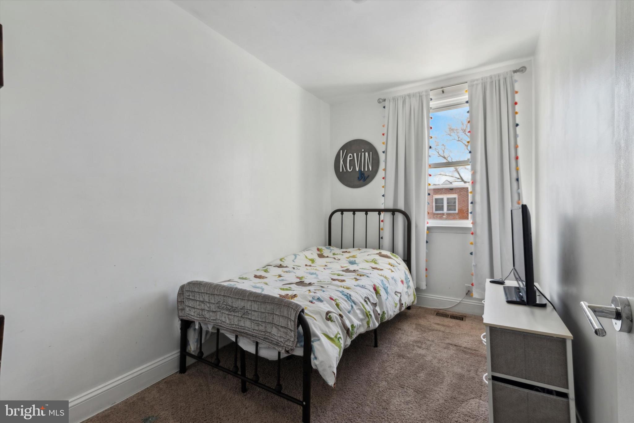 8052 Temple Road Philadelphia, PA 19150 - Photo 14 of 15 Gallery Image 14