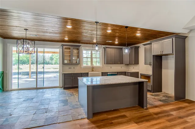 $325,000 | 68 Smith Drive, Bradley, SC 29819