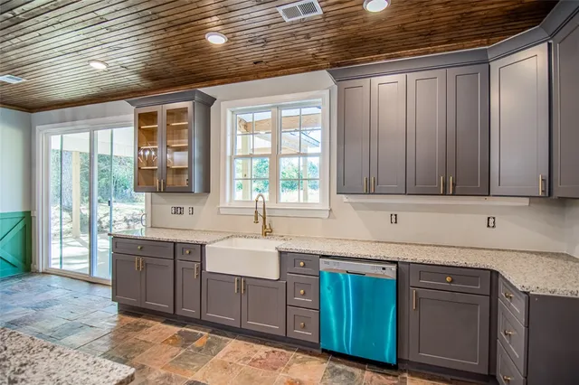 $325,000 | 68 Smith Drive, Bradley, SC 29819