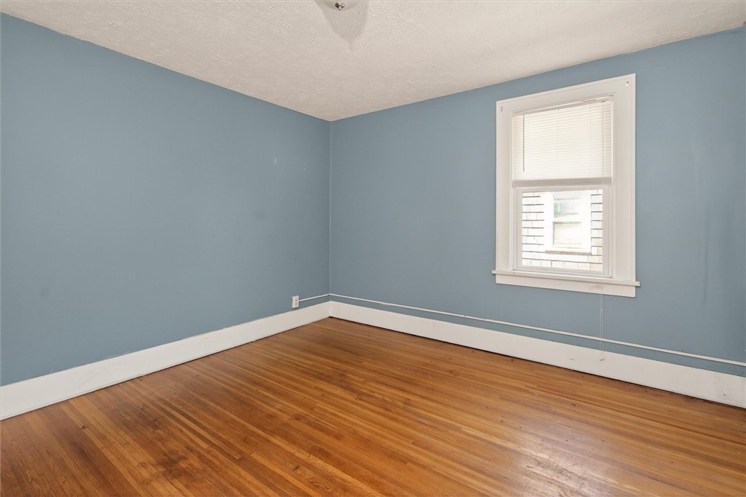 80 Pershing Drive Rochester, NY 14609 - Photo 20 of 37