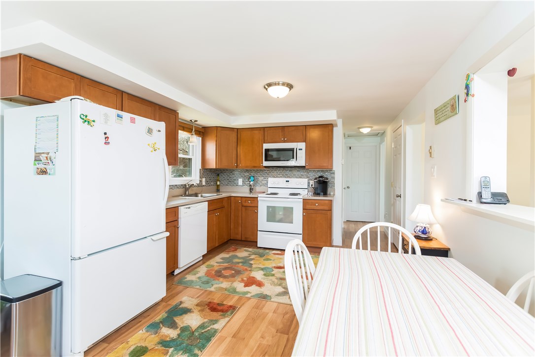 7 Silver Ripple Way Westerly, RI 02891 - Photo 8 of 32 Gallery Image 8