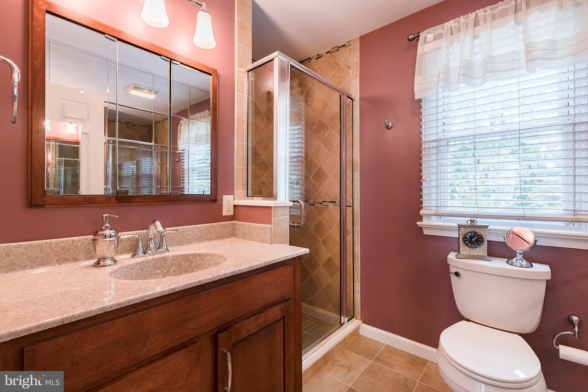 1829 Brubaker Run Road Lancaster, PA 17603 - Photo 15 of 31 Primary Bathroom