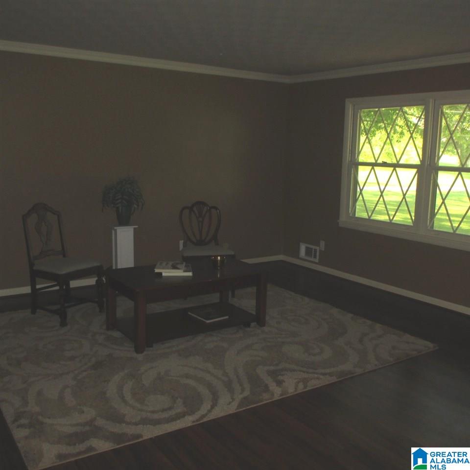 220 20th Street Oneonta, AL 35121 - Photo 9 of 20