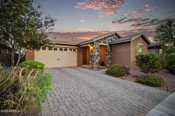$599,000 | 3925 East Constitution Drive, Gilbert, AZ 85296