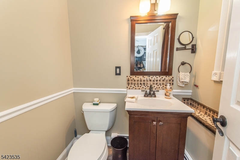33 Lawrence Road Randolph, NJ 07869 - Photo 19 of 25