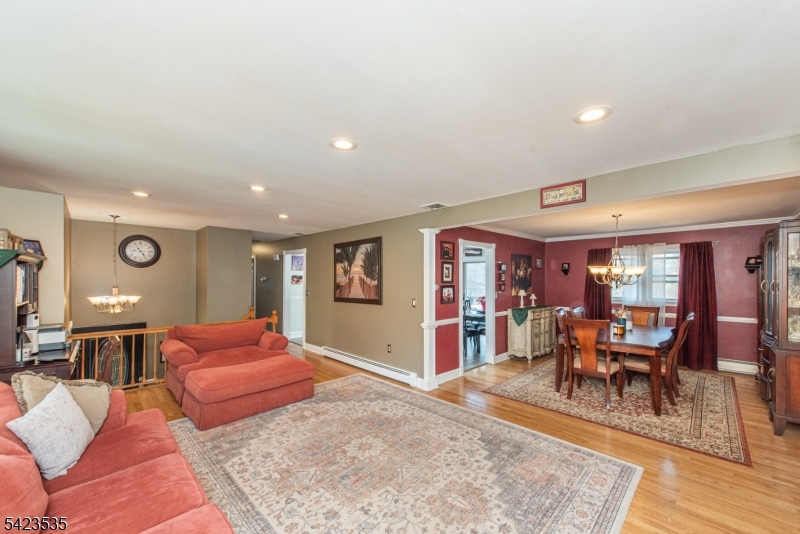 33 Lawrence Road Randolph, NJ 07869 - Photo 4 of 25