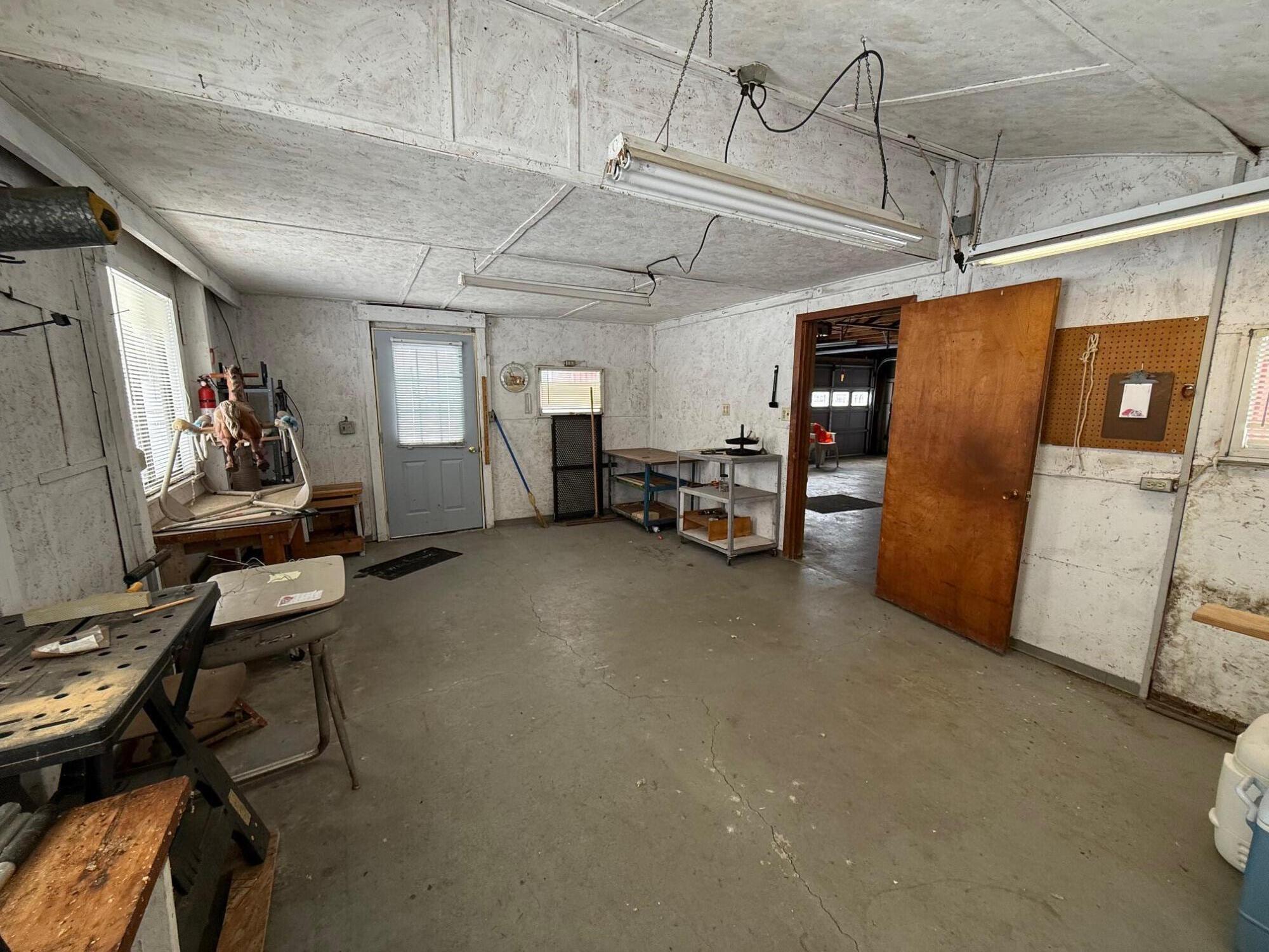 5494 Old Pipestone Road Eau Claire, MI 49111 - Photo 28 of 35 IMG_6198