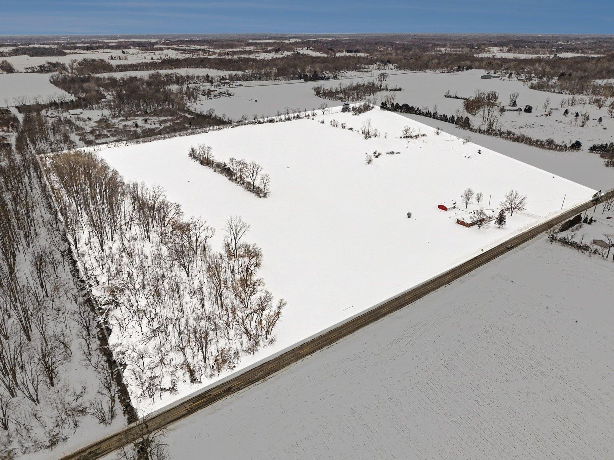 5494 Old Pipestone Road Eau Claire, MI 49111 - Photo 32 of 35 031_dji_0245_197