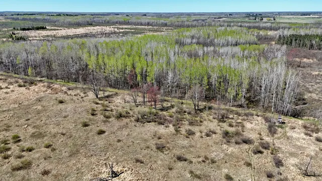 $60,000 | 19 County Road 19, Kettle River, MN 55757