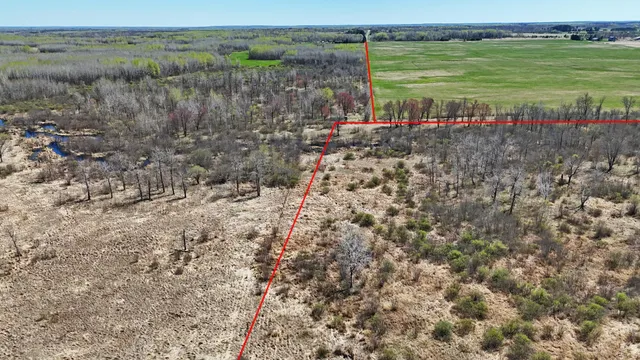 $60,000 | 19 County Road 19, Kettle River, MN 55757