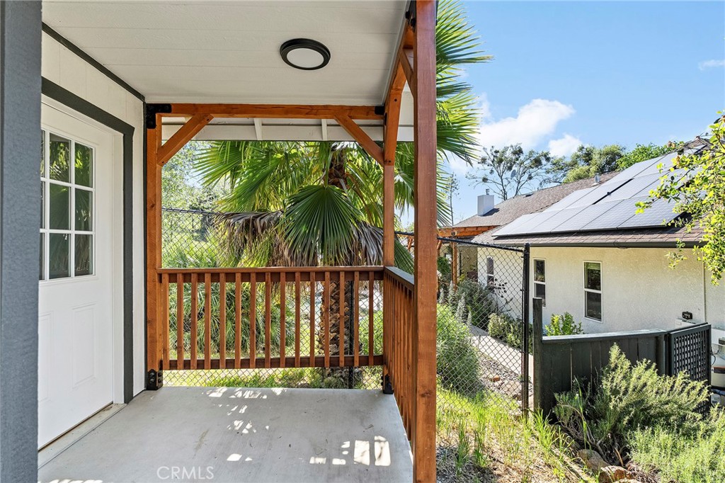 2262 Honey Run Road Chico, CA 95928 - Photo 36 of 74 Studio front deck