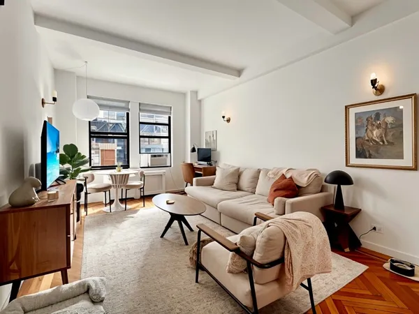 $4,650 | 205 West 88th Street, Unit 14B | Upper West Side