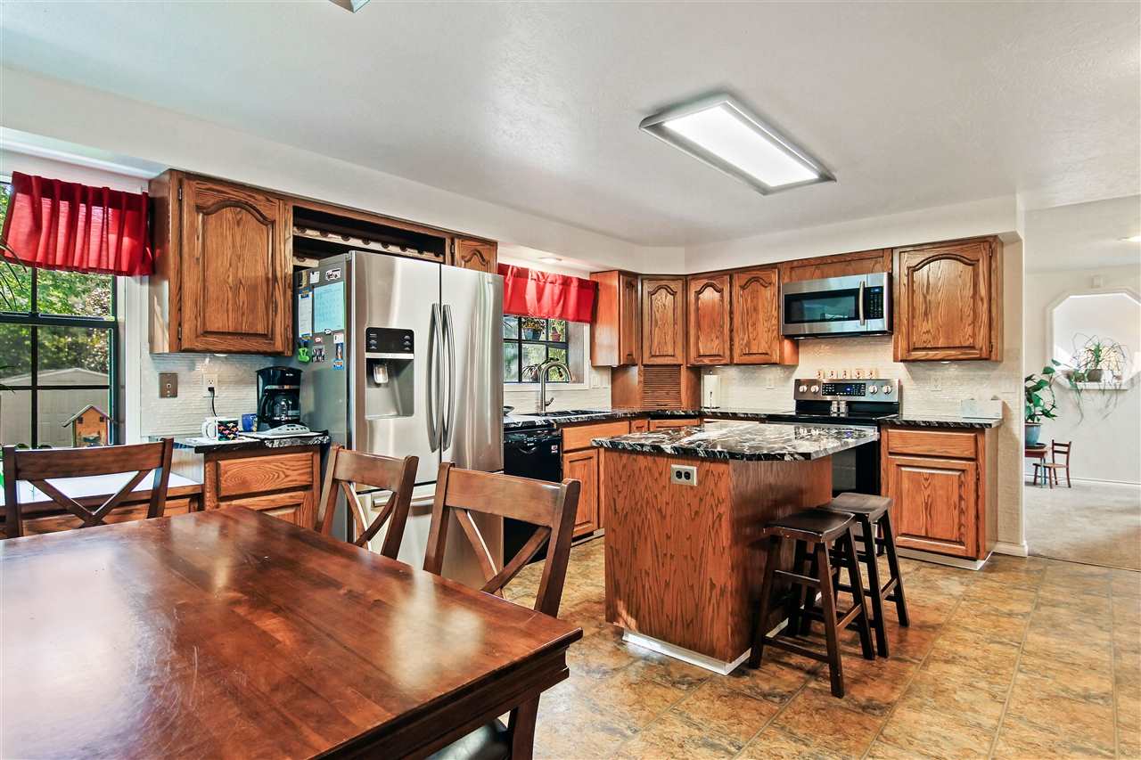 3706 South Woodruff Road Spokane Valley, WA 99206 - Photo 7 of 25 Gallery Image 7