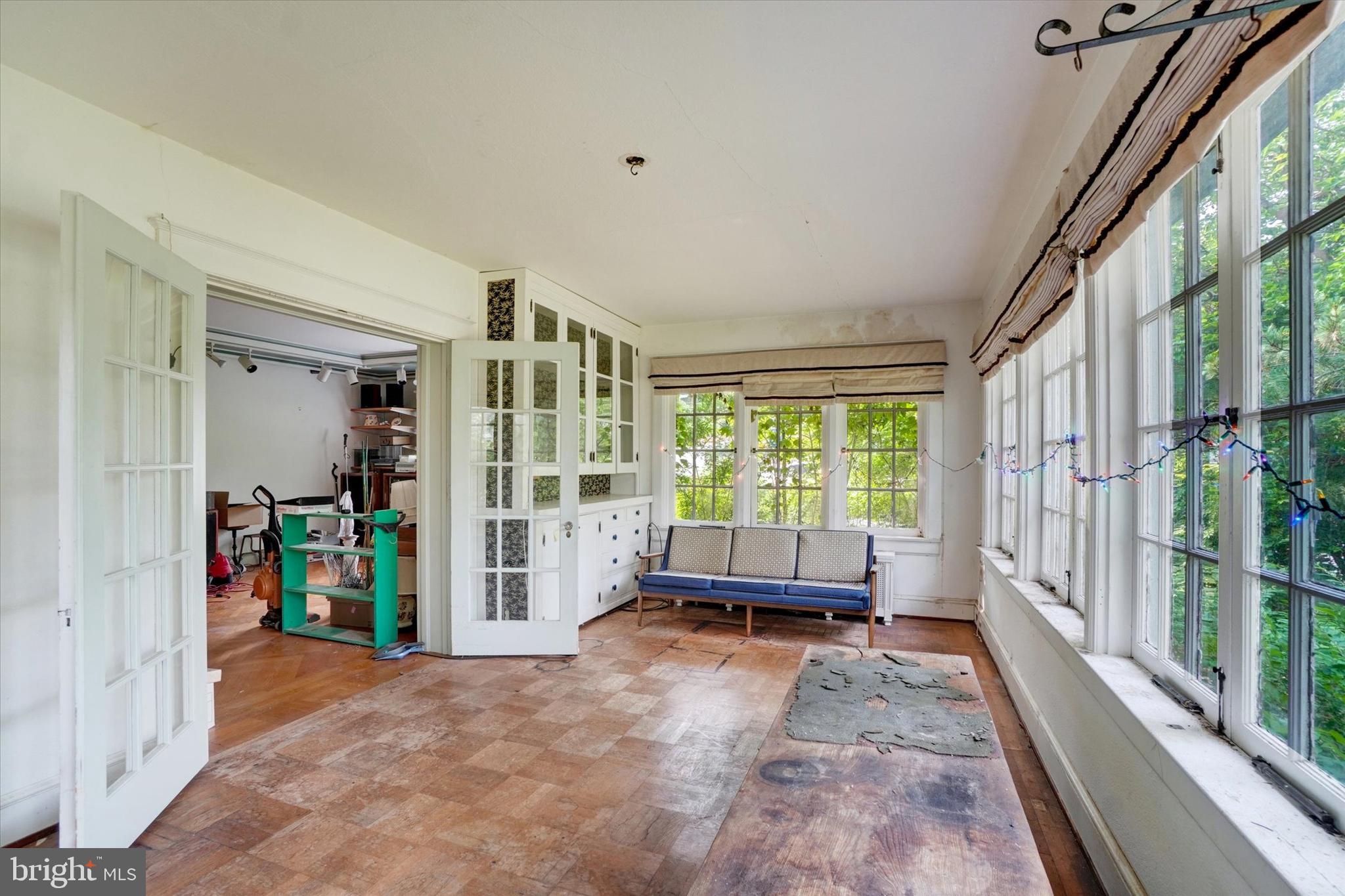 100 Springdale Road York, PA 17403 - Photo 7 of 26 Gallery Image 7