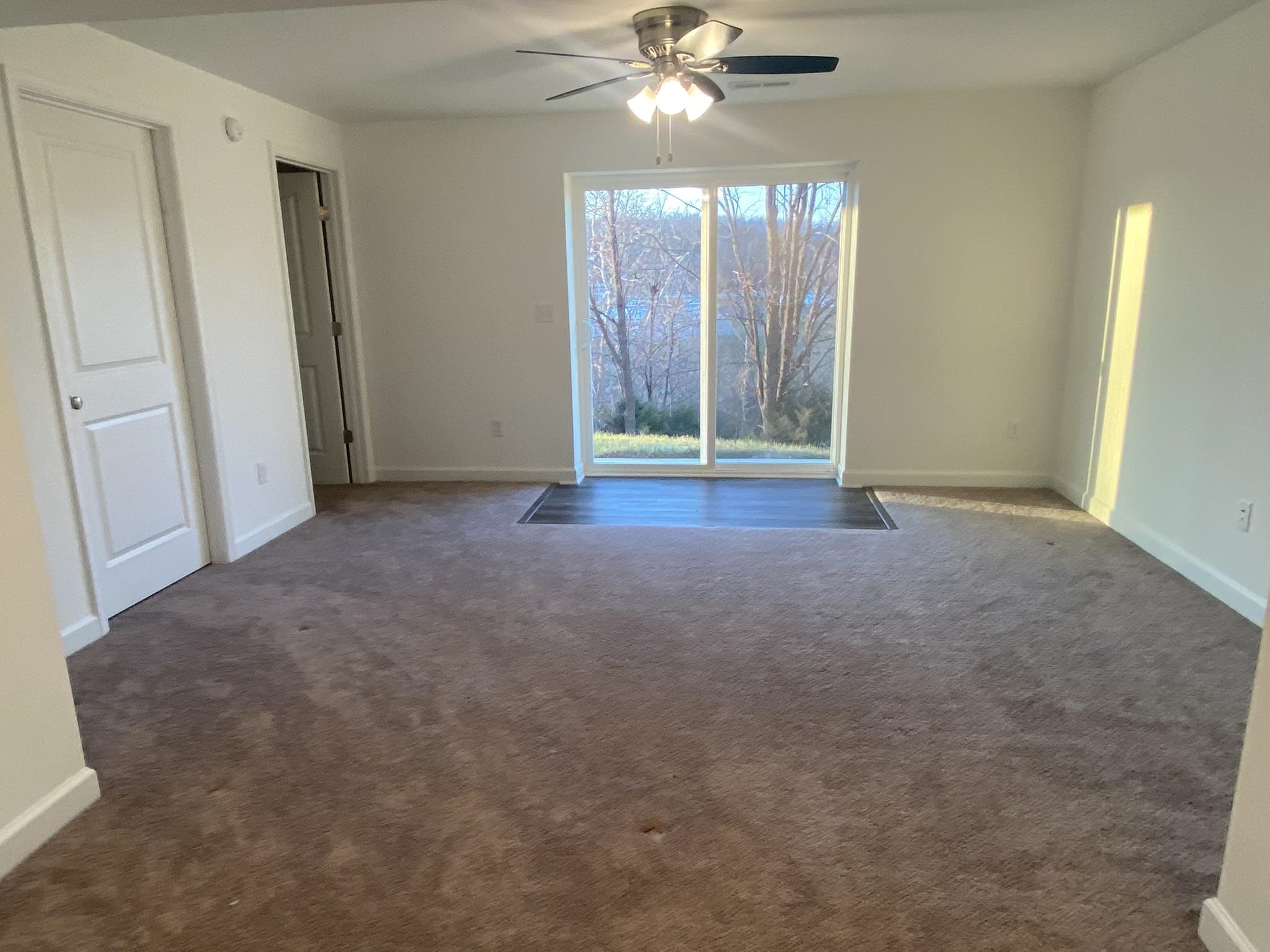 1014 Middlebrook Avenue Staunton, VA 24401 - Photo 12 of 15