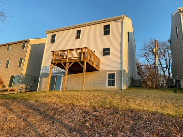 $2,500 | 1014 Middlebrook Avenue, Staunton, VA 24401