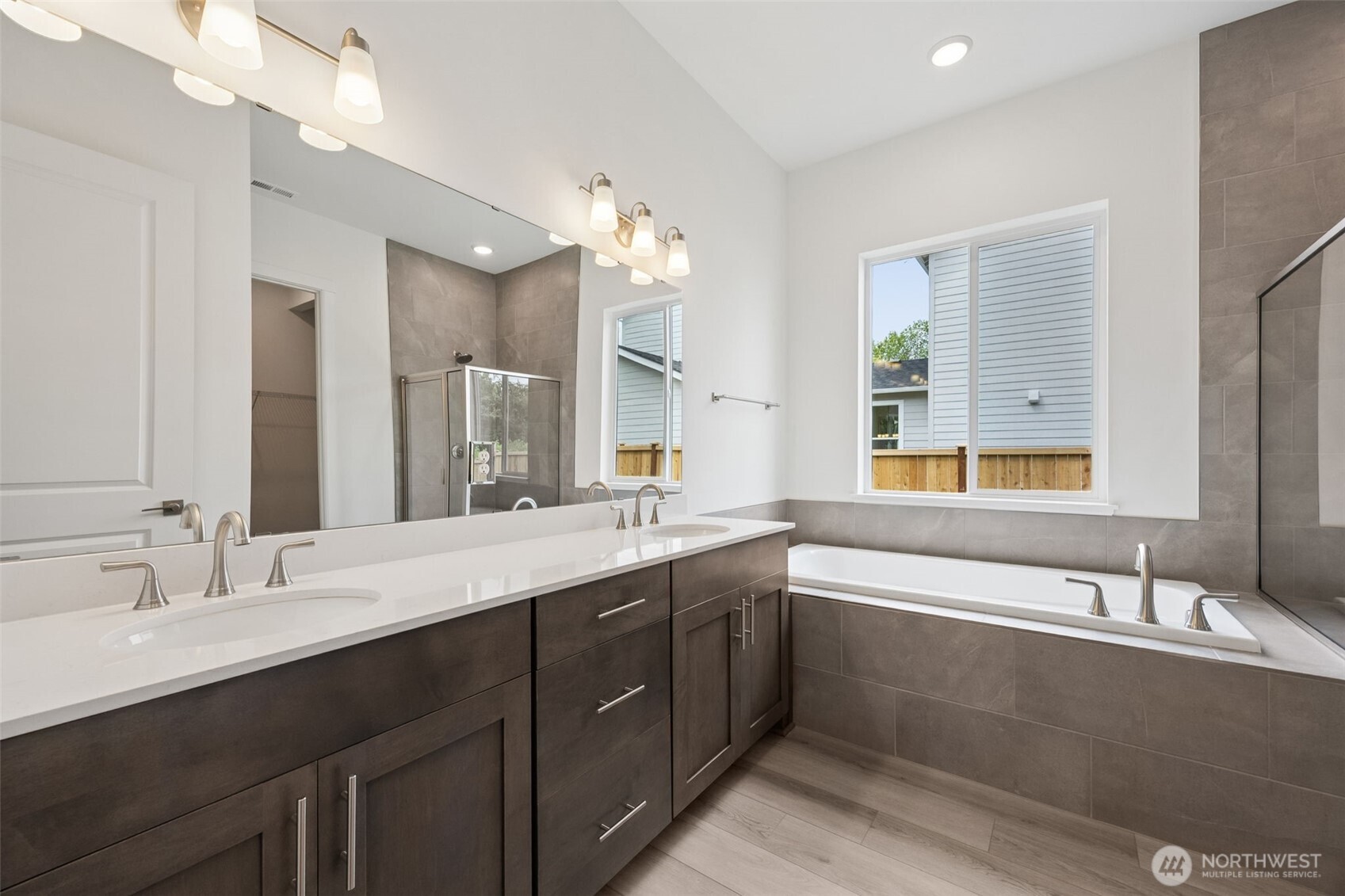 959 Lucas Avenue, Unit 15 Buckley, WA 98321 - Photo 15 of 37