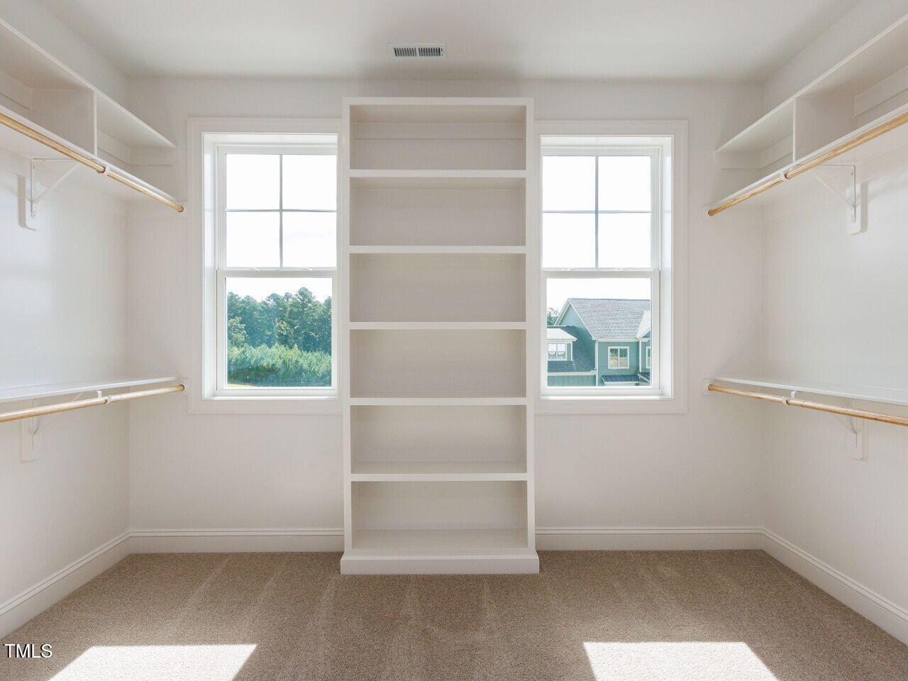 6044 Scalybark Road Durham, NC 27712 - Photo 21 of 32 027-1280x960-primary-closet