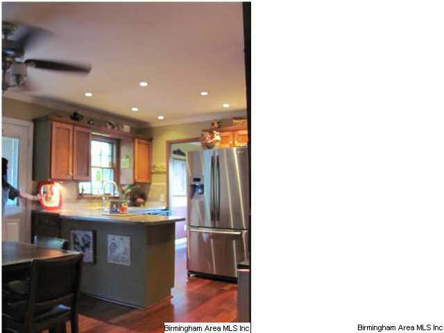 1421 Round Hl Road Birmingham, AL 35216 - Photo 7 of 21 Gallery Image 7
