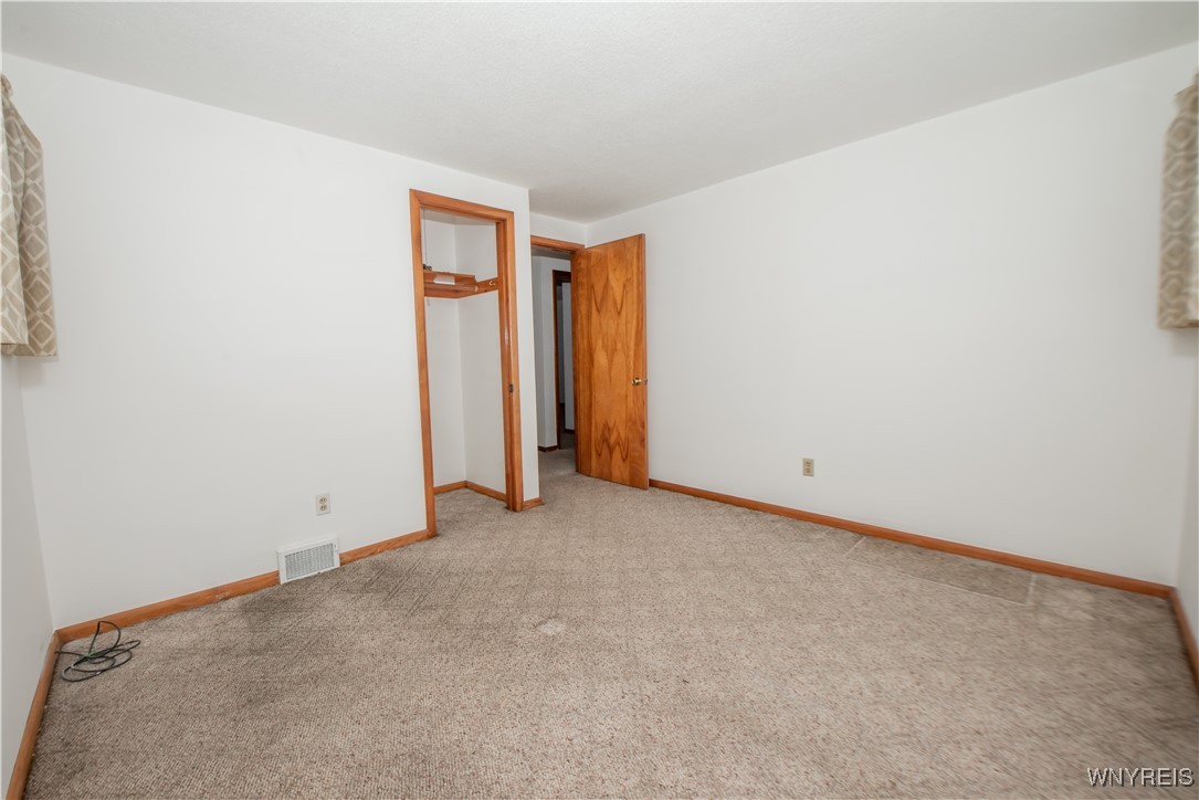 680 Dick Road Cheektowaga, NY 14225 - Photo 15 of 31