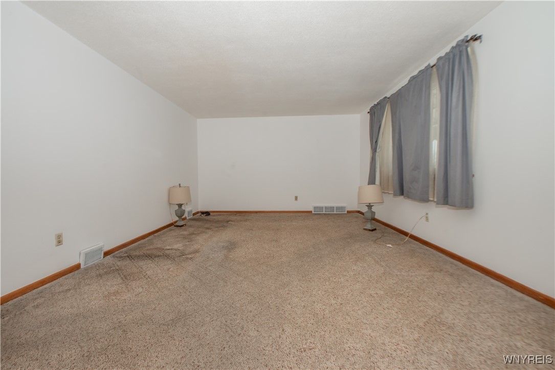 680 Dick Road Cheektowaga, NY 14225 - Photo 9 of 31