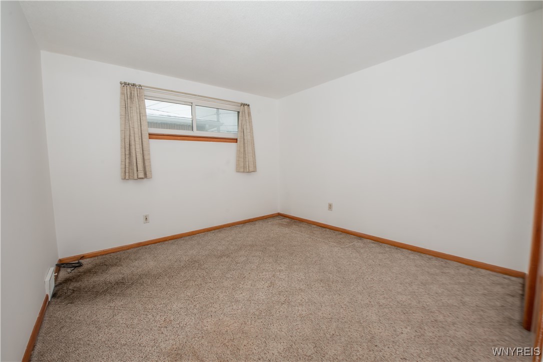 680 Dick Road Cheektowaga, NY 14225 - Photo 10 of 31