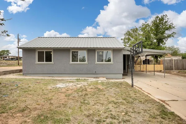 $215,000 | 1104 South Monticello Street, Big Spring, TX 79720