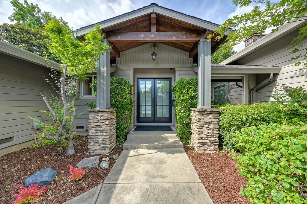 325 Diamond Oaks Road Roseville, CA 95678 - Photo 6 of 48