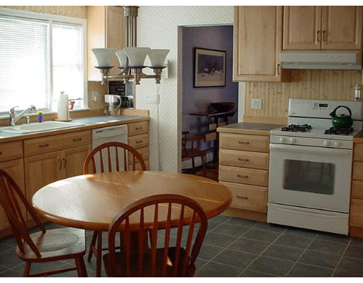 7 Jodie Road Framingham, MA 01702 - Photo 7 of 10 Gallery Image 7