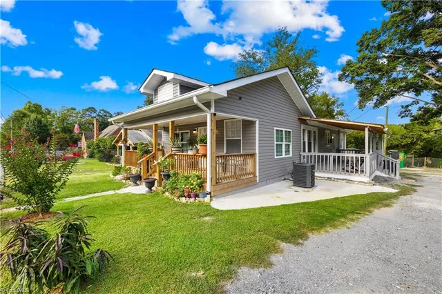 $265,000 | 435 Peachtree Street, Asheboro, NC 27203