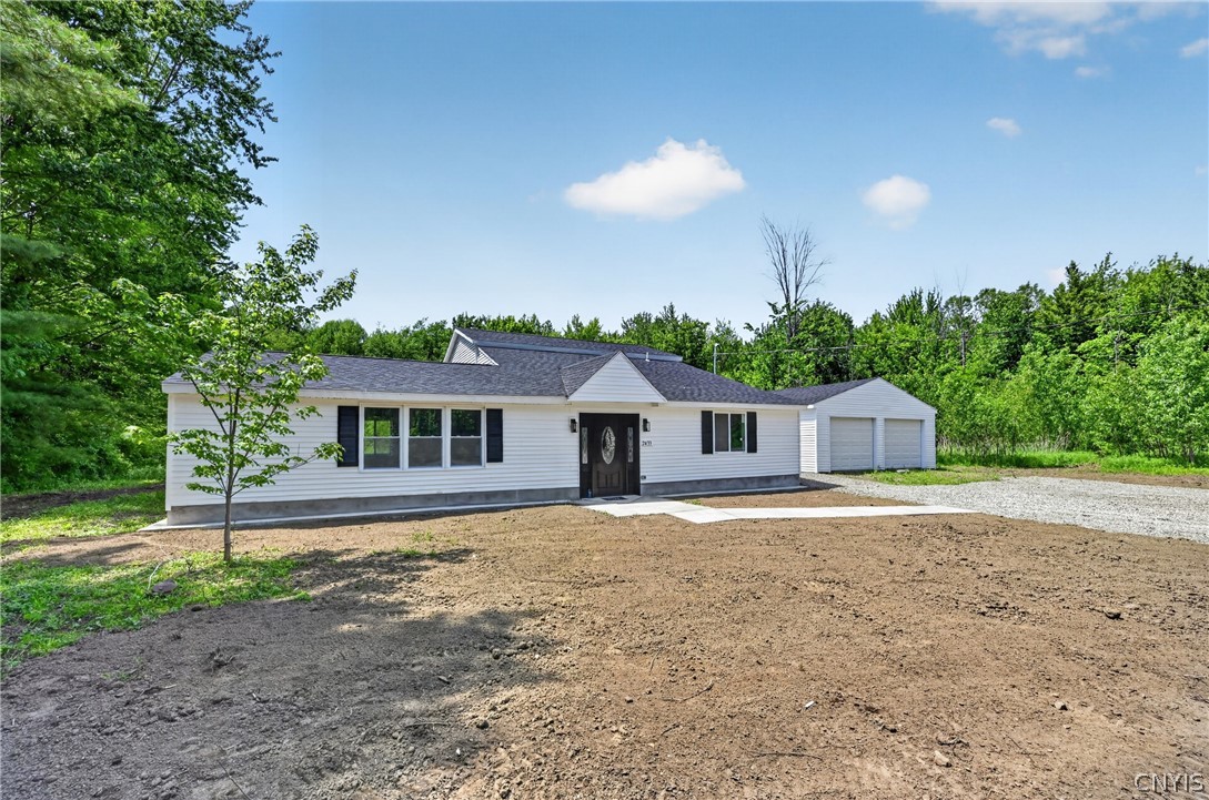 2433 County Rte 6 Volney, NY 13069 - Photo 2 of 49