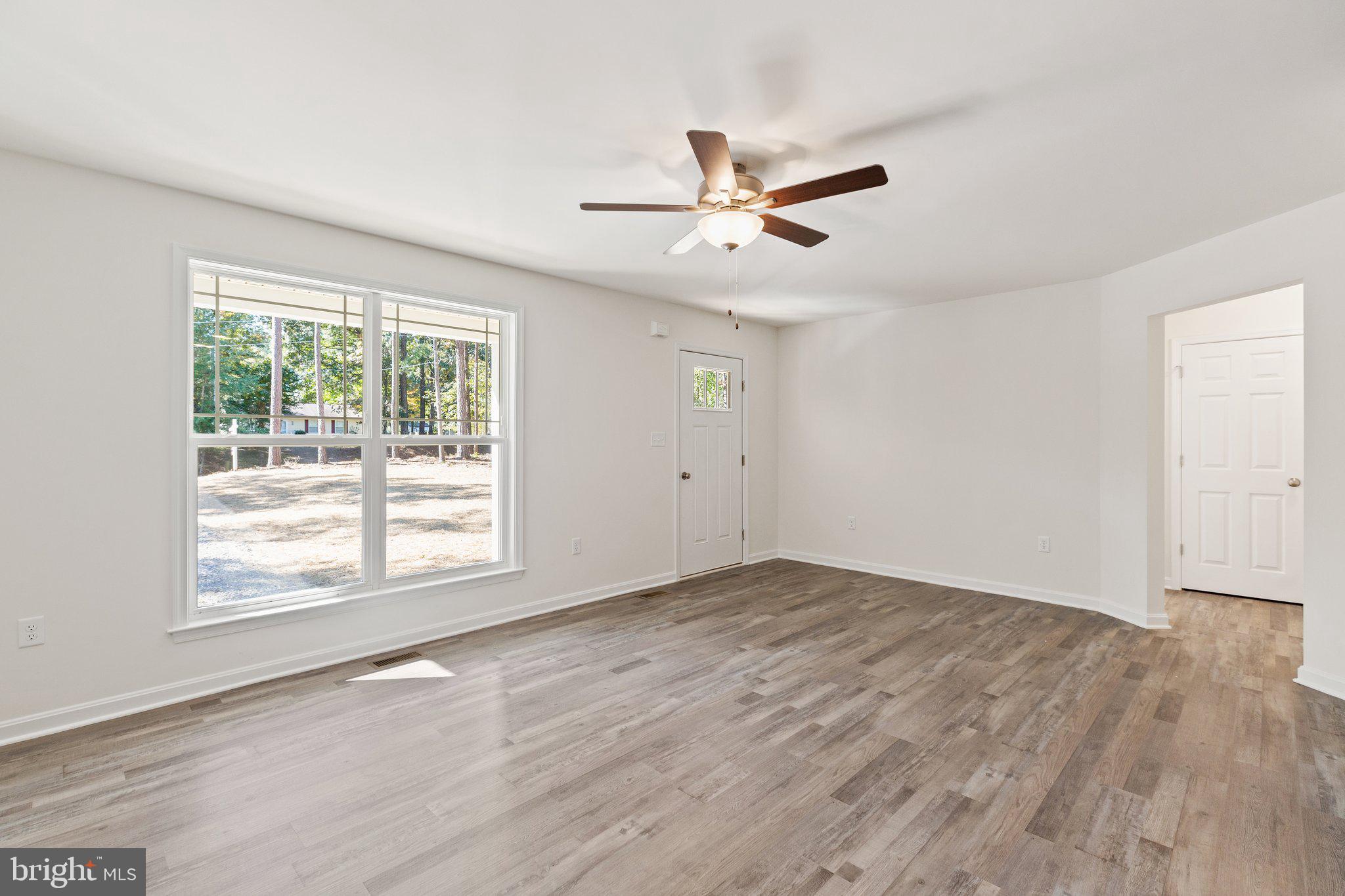 211 Forest Grove Road Colonial Beach, VA 22443 - Photo 7 of 41 Gallery Image 7