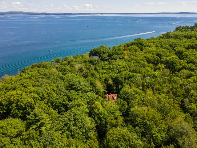 $625,000 | 102 Degregoire Park, Unit 2, Bar Harbor, ME 04609