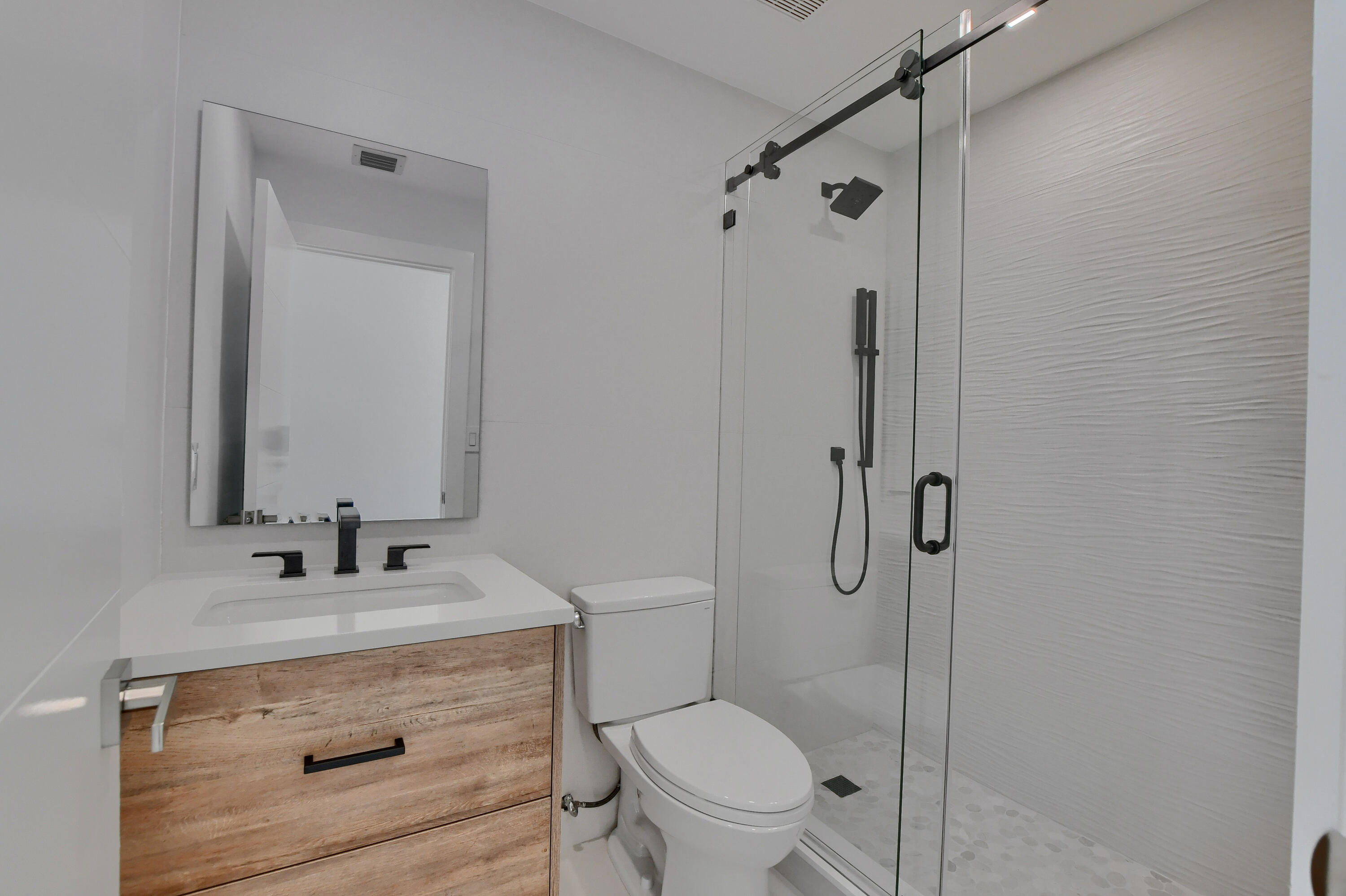 1102 Bridgewood Place Boca Raton, FL 33434 - Photo 25 of 30 26_ebf_4817-hdr(5)