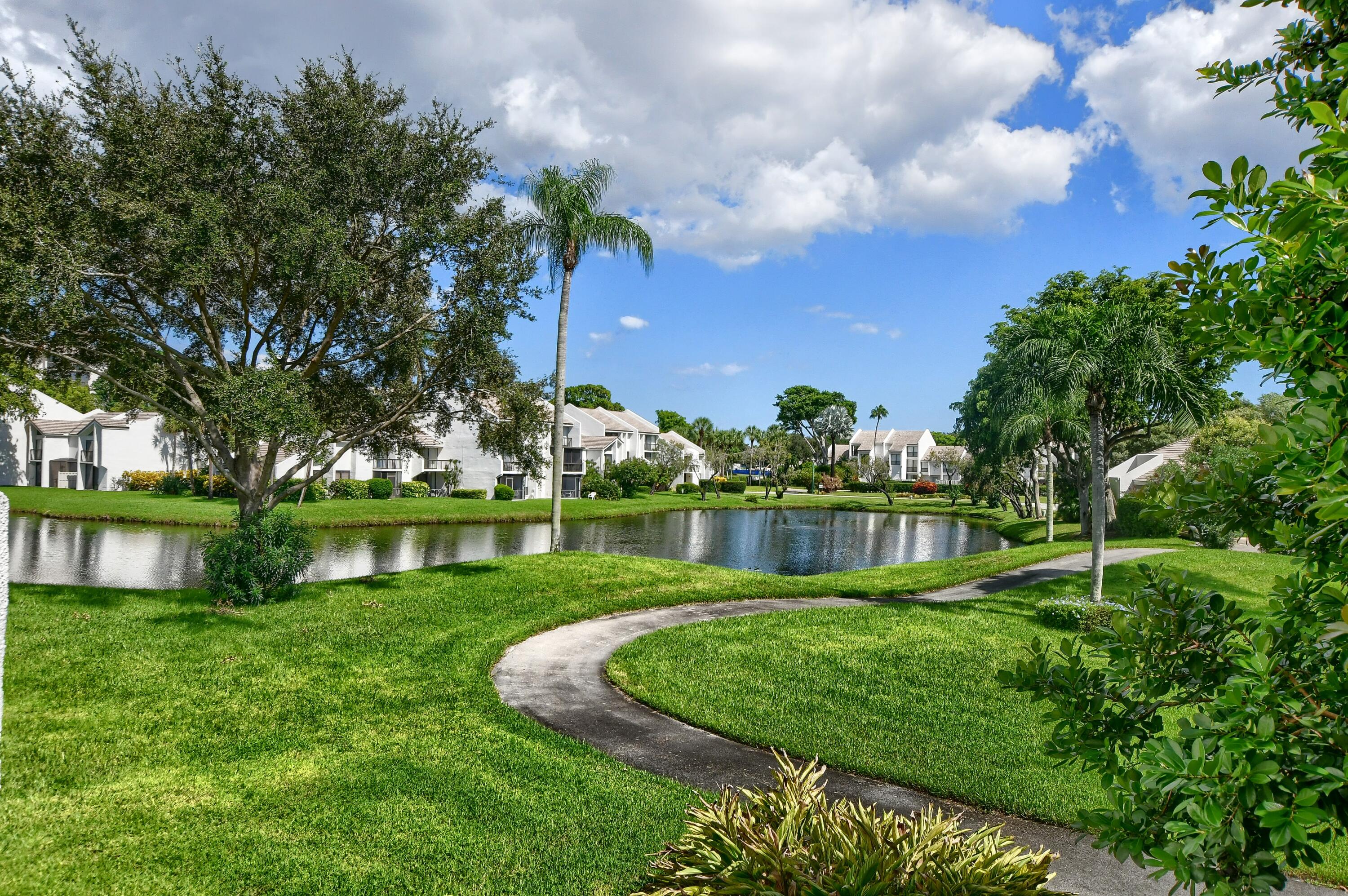 1102 Bridgewood Place Boca Raton, FL 33434 - Photo 28 of 30 29_ebf_4787-hdr(5)