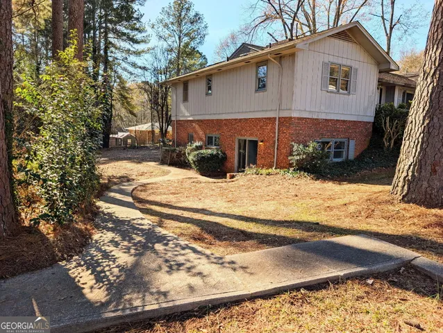 $1,350 | 96 B Glencrest Drive, Unit B, Toccoa, GA 30577