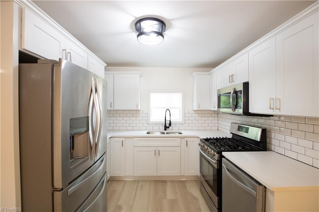 1023 Foust Avenue High Point, NC 27260 - Photo 12 of 19