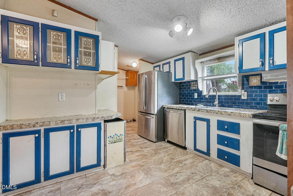 301 Ripley Road Cameron, NC 28326 - Photo 8 of 22 done301ripley-11