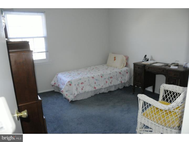 1443 Overlook Road Yardley, PA 19067 - Photo 14 of 16 Bedroom 4