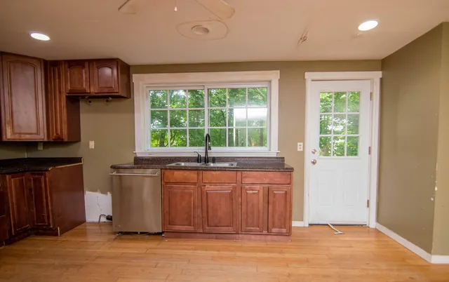 $117,500 | 1 Beaulieu Street, Livermore Falls, ME 04254