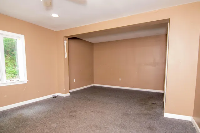 $117,500 | 1 Beaulieu Street, Livermore Falls, ME 04254