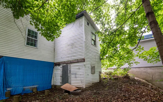 $117,500 | 1 Beaulieu Street, Livermore Falls, ME 04254