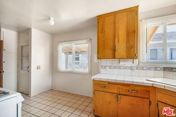 $749,000 | 2508 West 112th Street, Inglewood, CA 90303