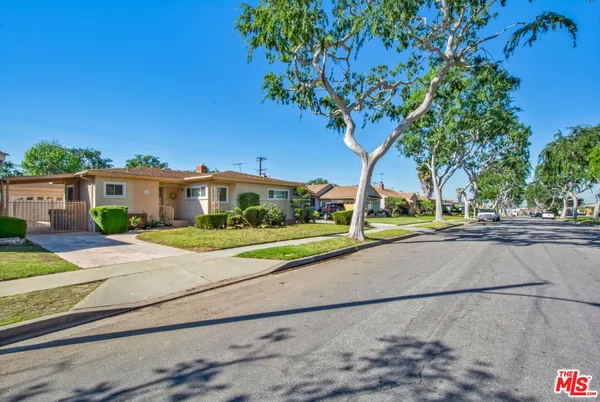 $749,000 | 2508 West 112th Street, Inglewood, CA 90303