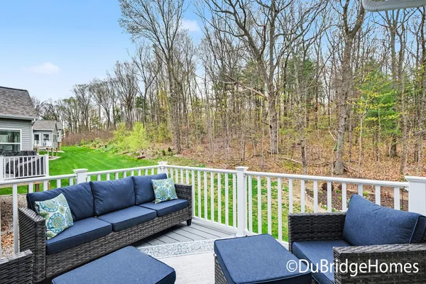 $475,000 | 69 Blue Violet Lane Northeast, Comstock Park, MI 49321