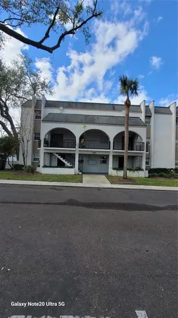 $1,650 | 122 North Kings Avenue, Unit 202, Brandon, FL 33510